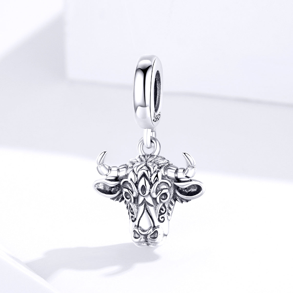 Silver Pendant Vintage Bull Engraved Tauren Dangle Charm For Sale - sursenso Pendant