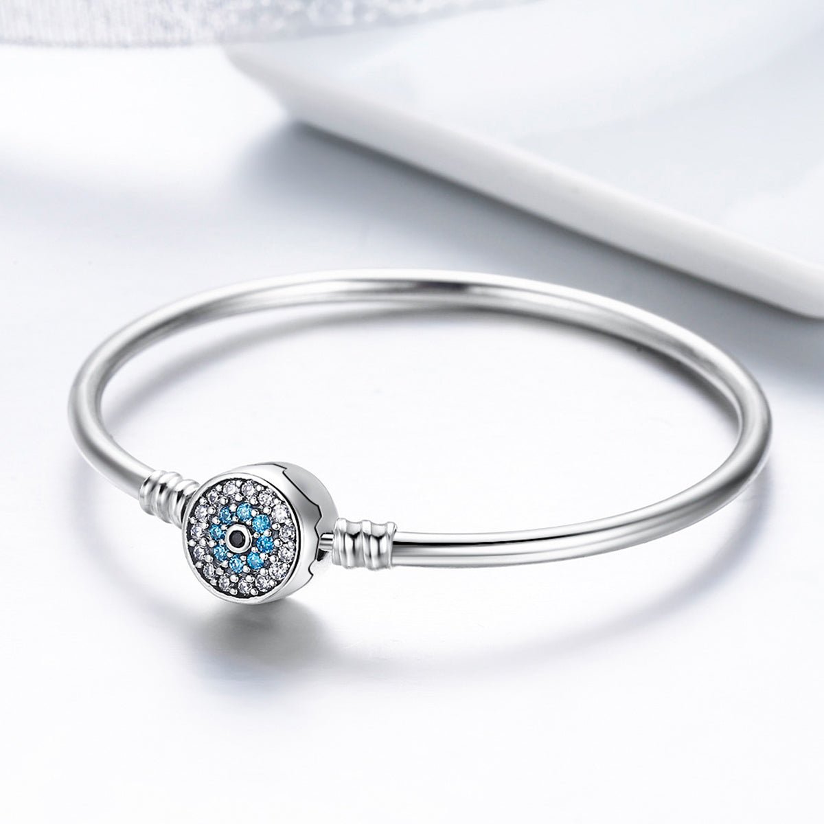 Silver Bracelet Sparkling Blue Eye CZ Clasp Bangle For Sale - sursenso Bracelet