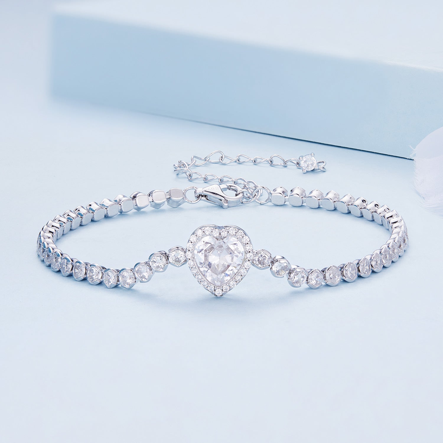 Silver Bracelet Shining Heart CZ Chain For Sale - sursenso Bracelet