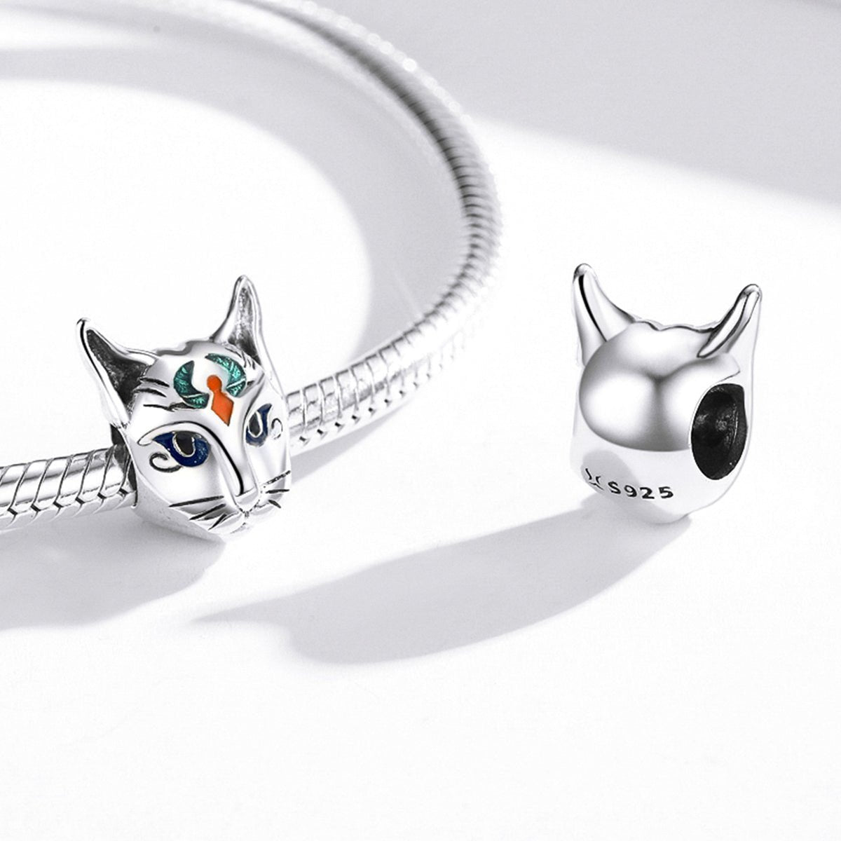 Silver Charm Ancient Egyptian Bastet Cat Face Charm For Sale - sursenso Charm